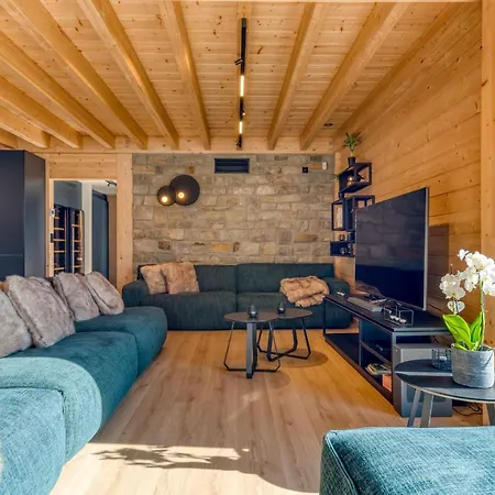בית נופש Wood - De Prestige En Ardennes - 10 Personnes - Sauna, Jacuzzi, Piscine Et Billard *