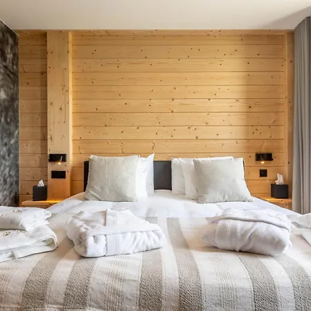 Tatil Evi Wood - De Prestige En Ardennes - 10 Personnes - Sauna, Jacuzzi, Piscine Et Billard Tenneville