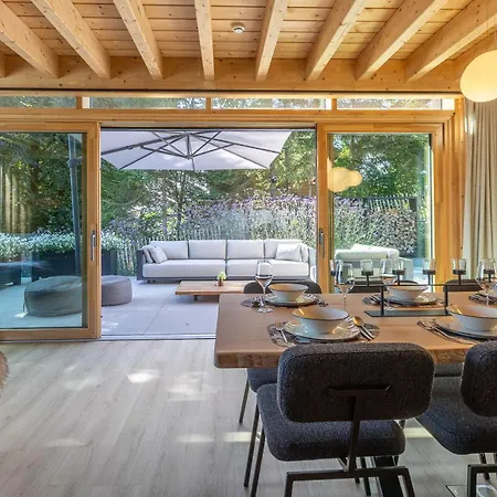Wood - De Prestige En Ardennes - 10 Personnes - Sauna, Jacuzzi, Piscine Et Billard Σπίτι διακοπών