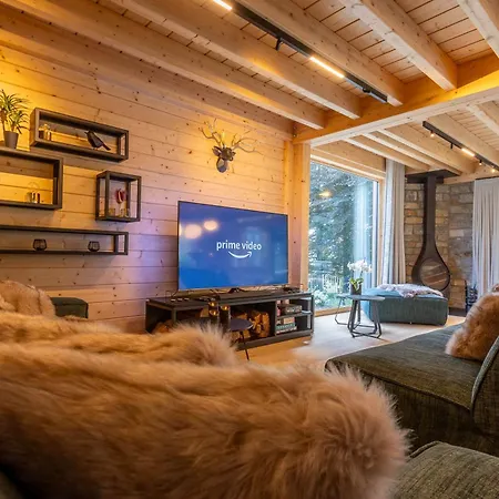 Wood - De Prestige En Ardennes - 10 Personnes - Sauna, Jacuzzi, Piscine Et Billard Tatil Evi Tenneville