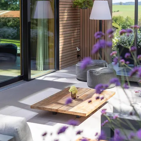 Wood - De Prestige En Ardennes - 10 Personnes - Sauna, Jacuzzi, Piscine Et Billard 펜션