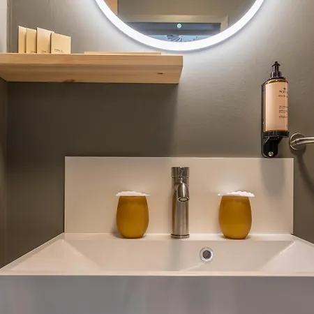 Wood - De Prestige En Ardennes - 10 Personnes - Sauna, Jacuzzi, Piscine Et Billard Σπίτι διακοπών *