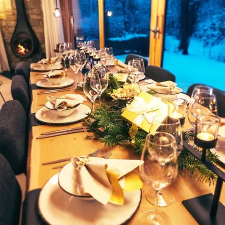 Wood - De Prestige En Ardennes - 10 Personnes - Sauna, Jacuzzi, Piscine Et Billard Σπίτι διακοπών